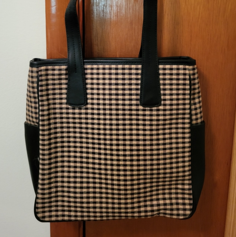 Longaberger Black and Tan Shoulder Bag with Classic Design